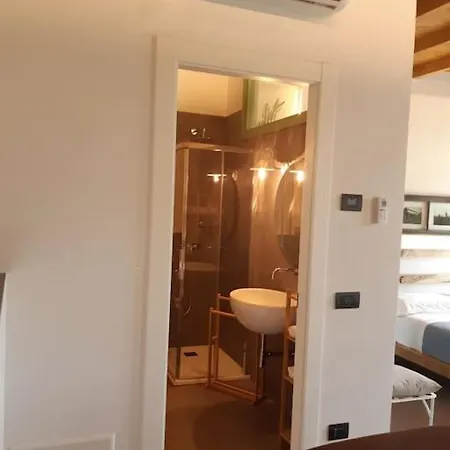 Cascina Ronco Dei Lari - Il Nido - Maggiore Apartment Sesto Calende